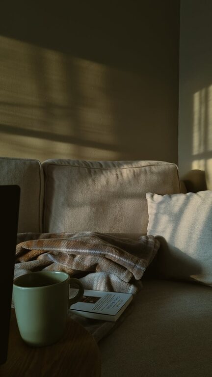 Tips for Creating a Cosy and Inviting Reading Nook at Home